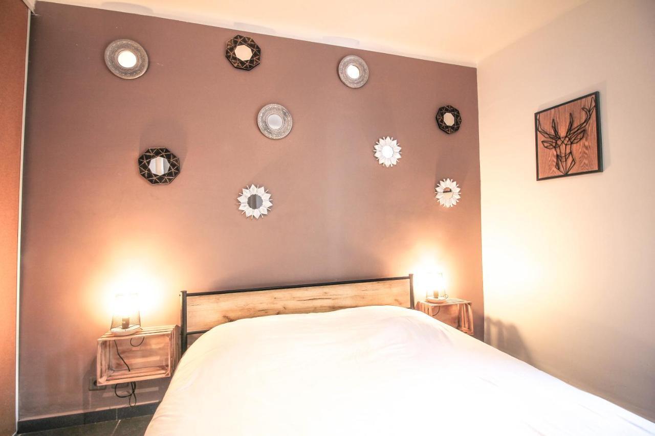 Appartement calme et spacieux, Cité et ville à pied, WIFI, 2 chambres, 3 lits Carcassonne Exterior foto